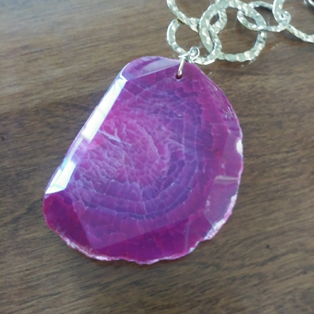 Geode necklace. - Picture 4 of 4